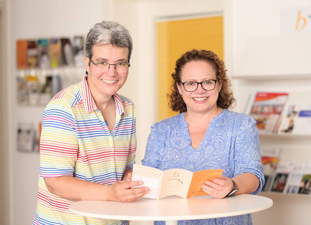 Quelle: www.keskin-arts.com Dr. Almut Rumstadt und Sandra Treiber